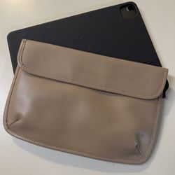 TED BAKER LONDON Women Tan Leather Magnetic Closure Minimalist Pouch Clutch NWOT