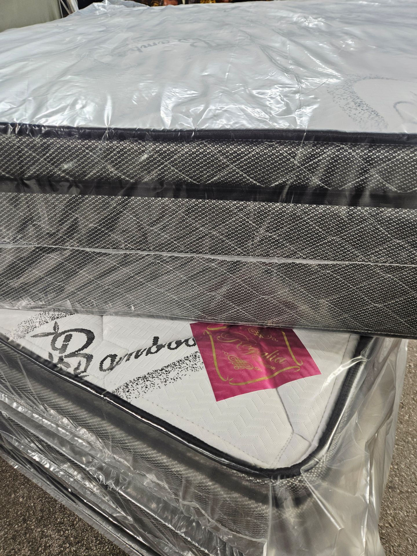 BAMBOO PILLOWTOP !! QUEEN SET $249 !! == MATTRESS AND BOX SPRING