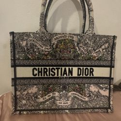 Christian Dior bag 