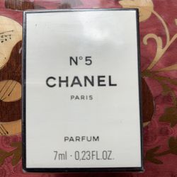 No 5 Chanel Perfum .23 fl oz  Thumbnail