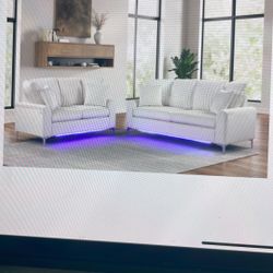 2 Pc Sofa & Loveseat 