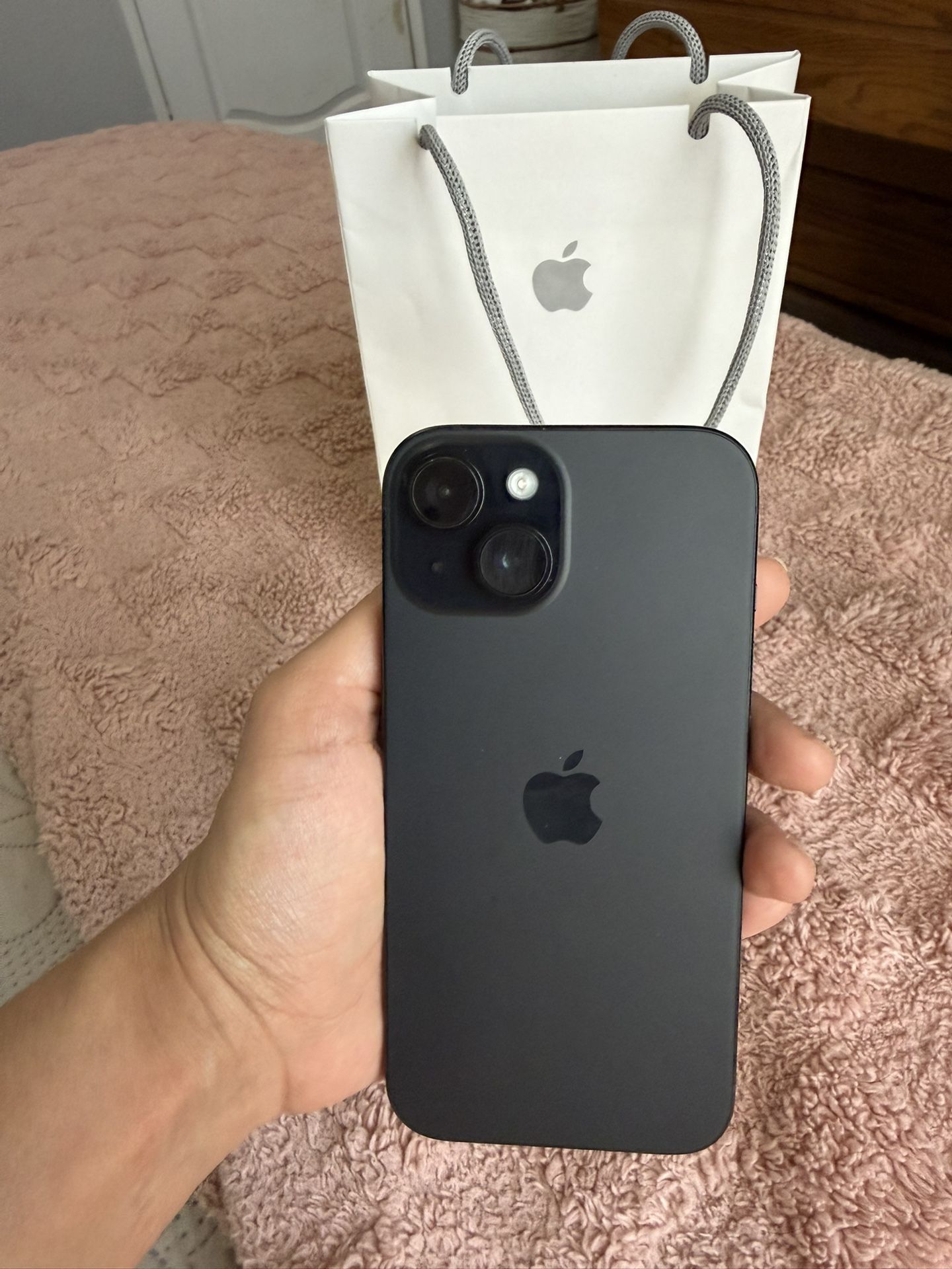 iPhone 15