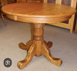 Solid Oak Round Pedestal Table