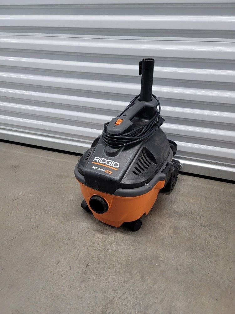 Ridgid Vacuum