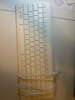 Free- Old All-in-One HP with the keyboard