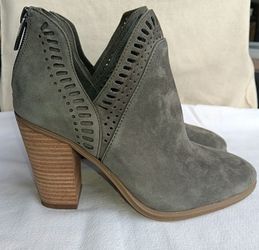 Vince Camuto Suede Ankle Booties(5.5)