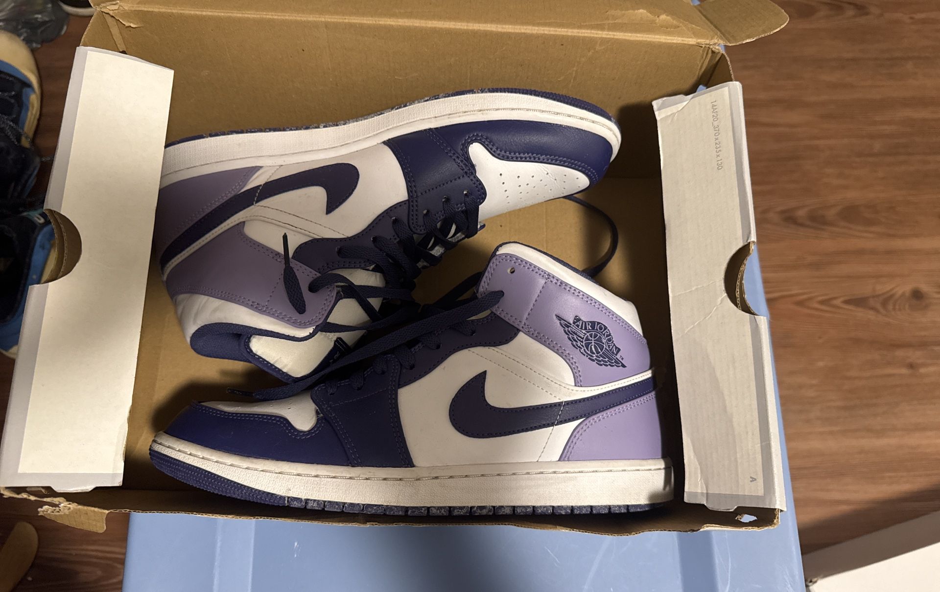 Size 12 Men Jordan 1