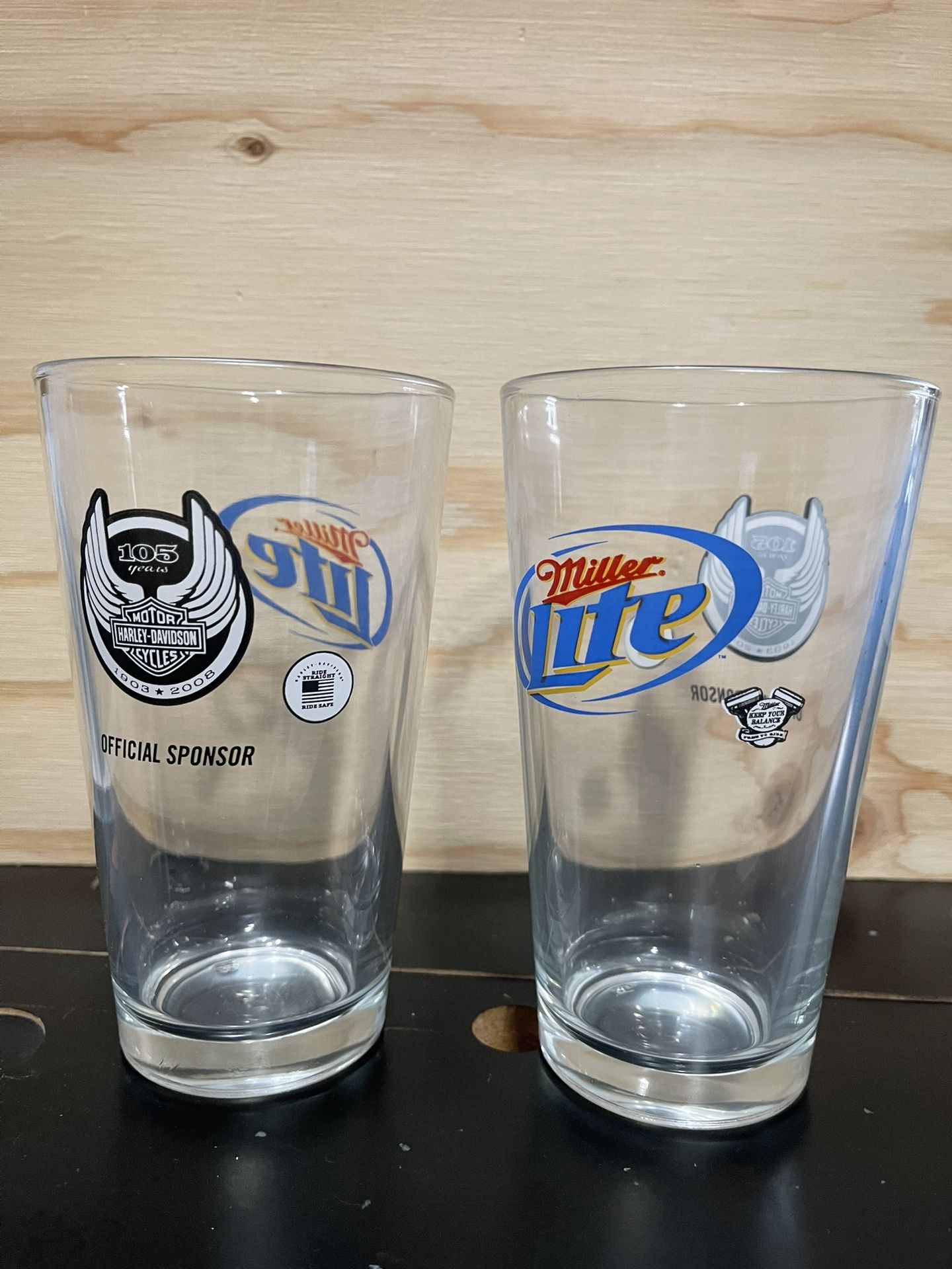 105 Years Harley Davidson Motorcycles Official Sponsor Miller Lite pint glass
