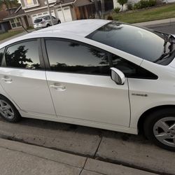 Toyota Prius 2011 Excellent Condition 170k Miles 