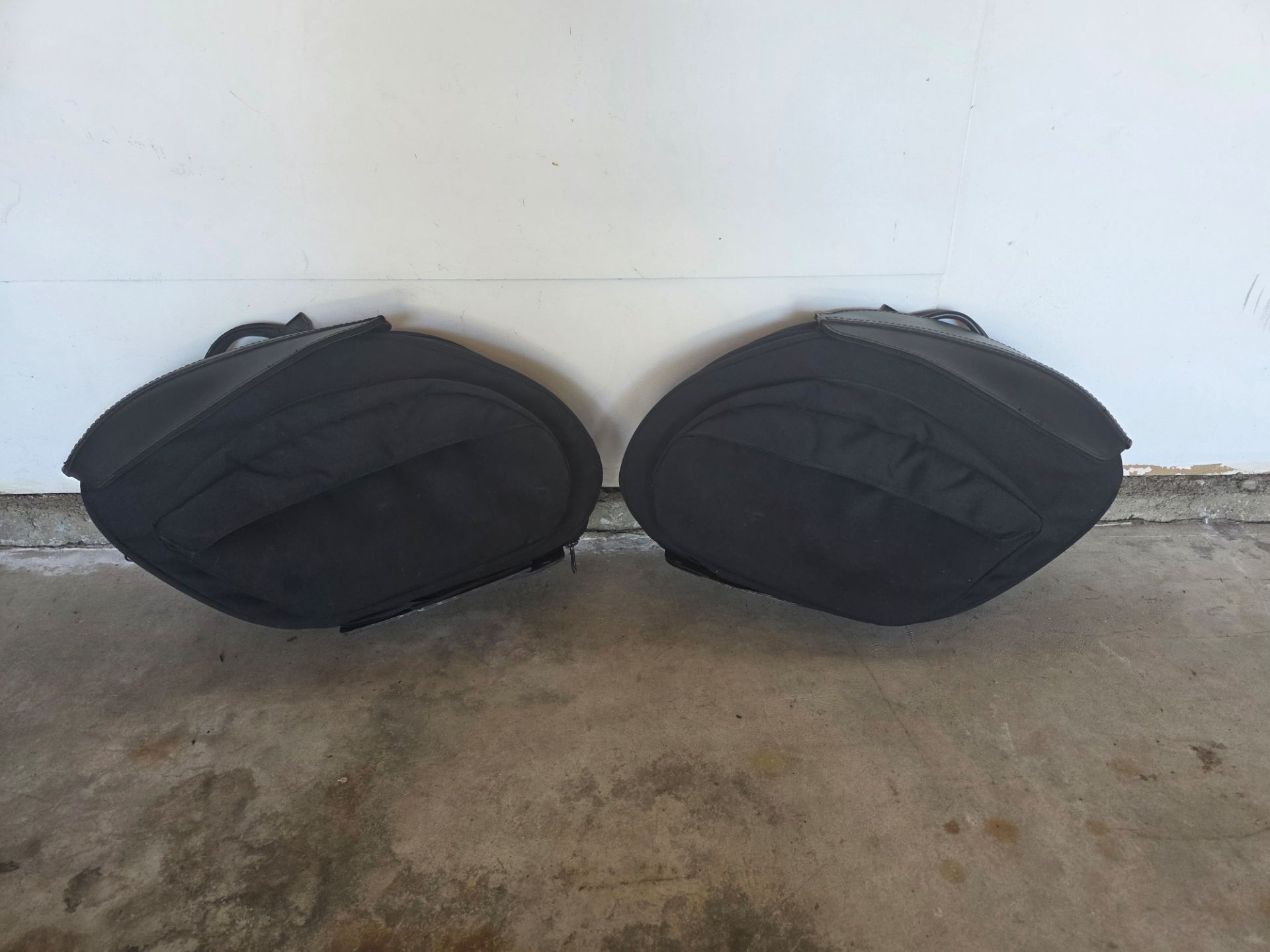 Harley dyna bags