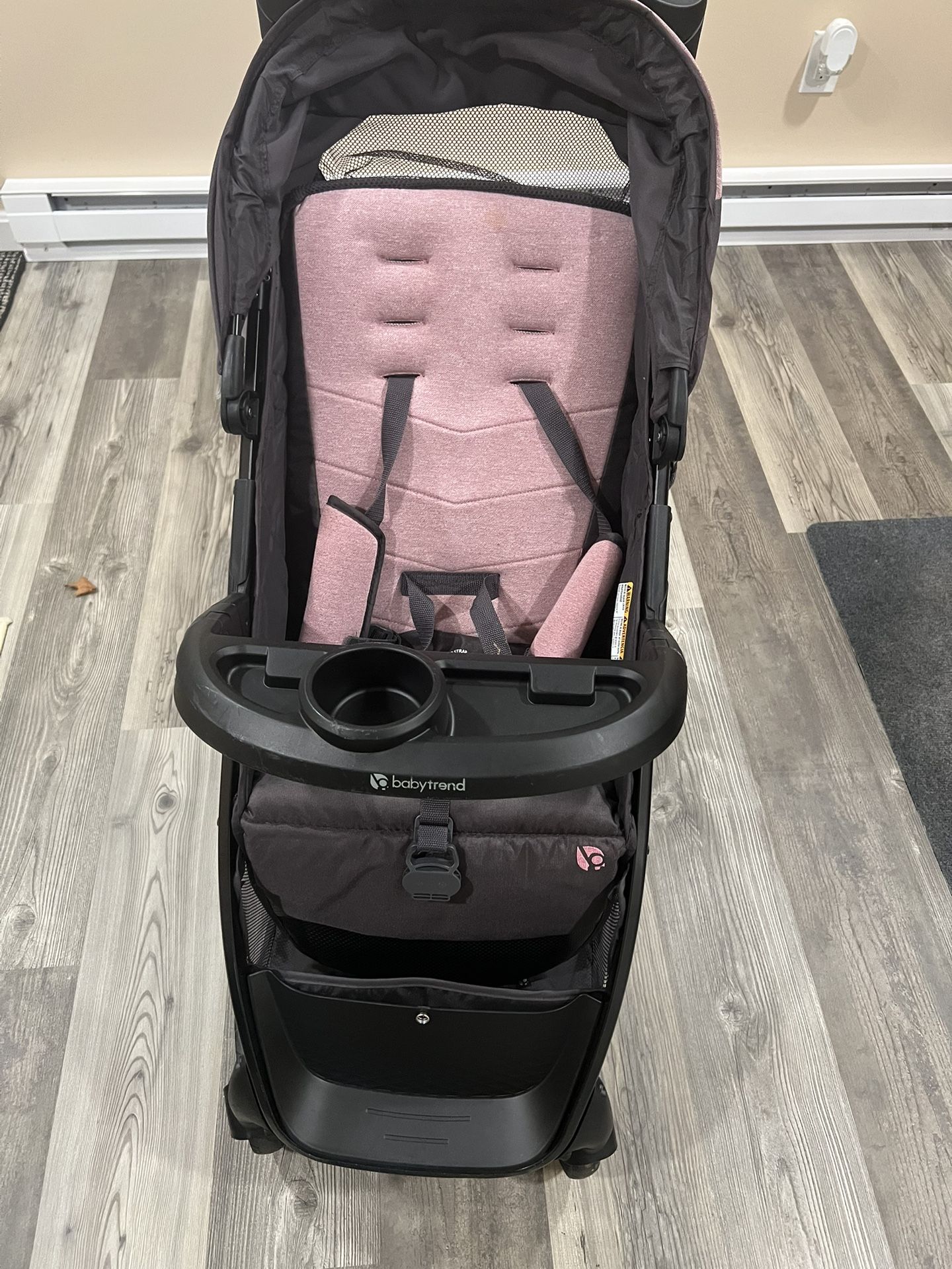 stroller 