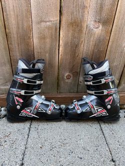 ski boots size 29-29.5