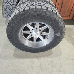 35" Nitto Tires