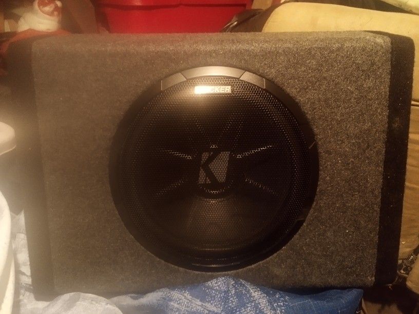 Kicker 10" Bass Station