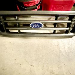 Grill 2004 Ford E350 Econoline Van