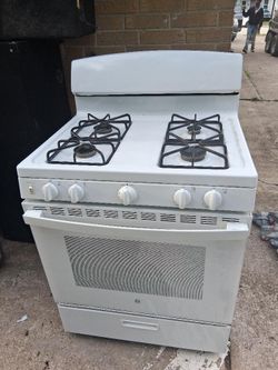 Gas stove