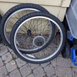 MOUNTAIN BIKE Tires Rims 