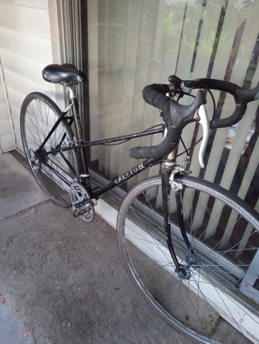 RELIEGH Road Bike 27" Wheels