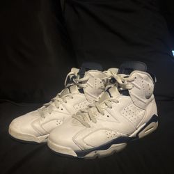 Size 12 Jordan 6 Retro Navy’s 