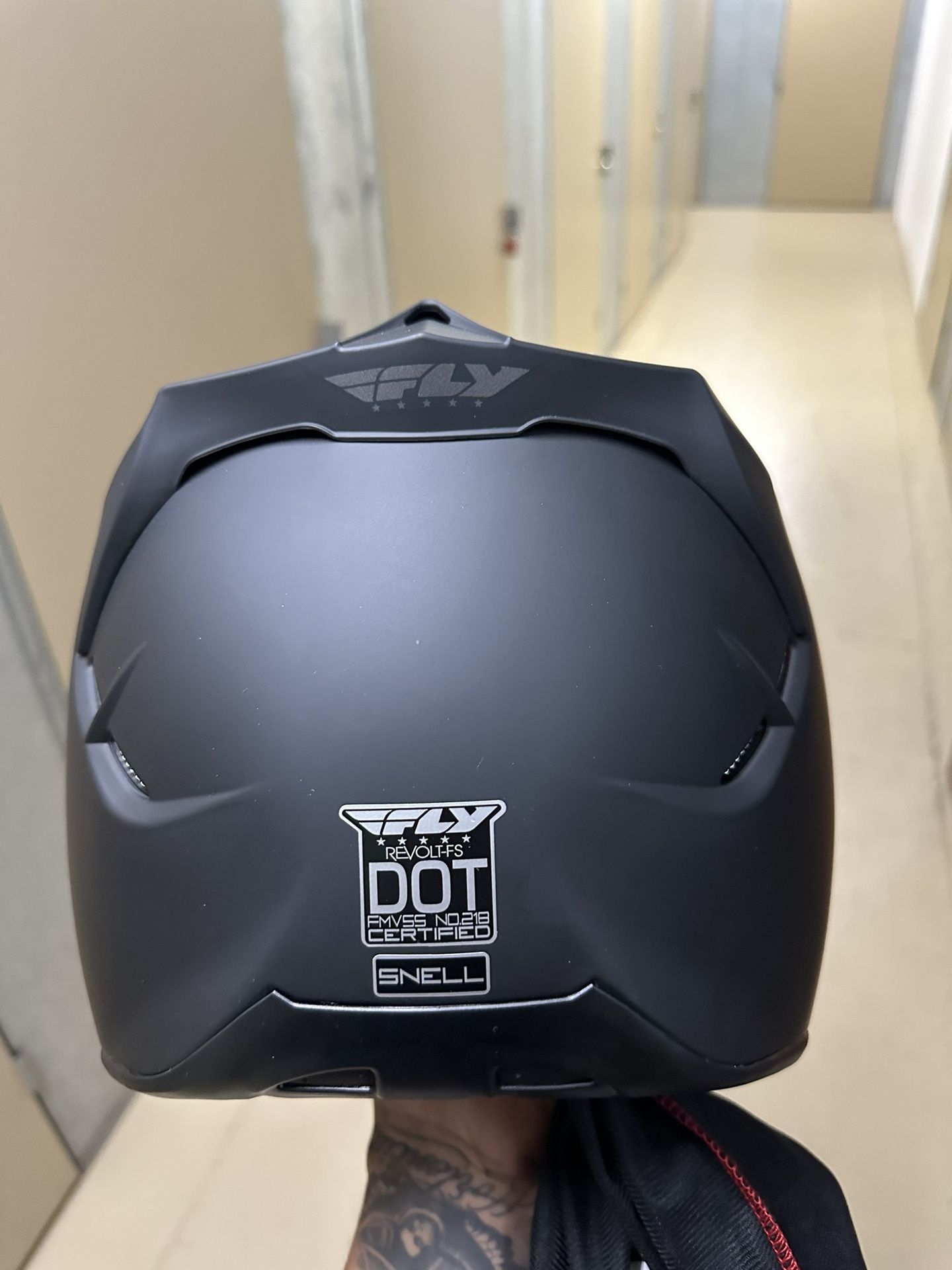 Dot Fmvss 218 Snell Certified FLY Racing Adult Revolt Solid Helmet