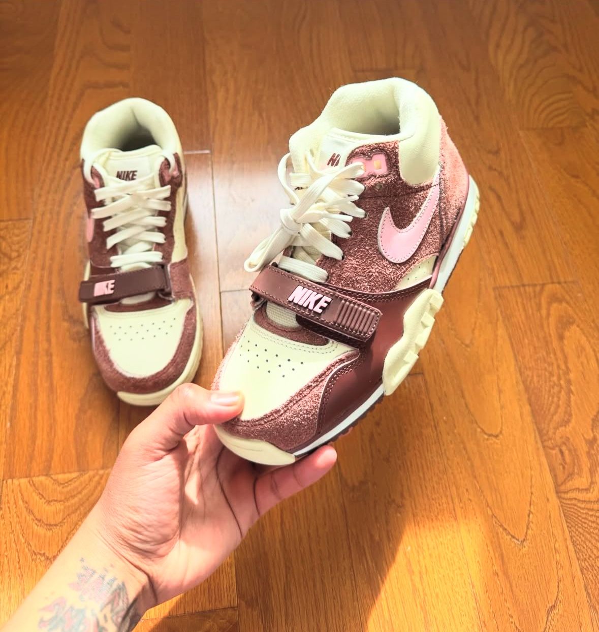 Air Trainer 1 Valentines Day Exclusive