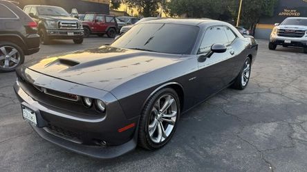 2020 Dodge Challenger