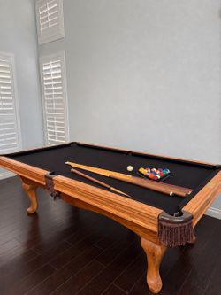 Oak Pool Table 8feet By 32 Inches Tall