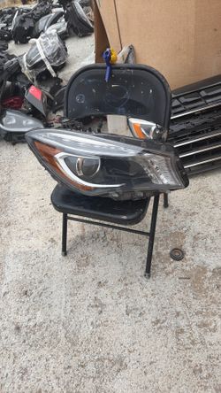 Cla 250 headlight 2015 2017