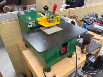 Castle TSM-12 Pocket Hole Drilling Machine