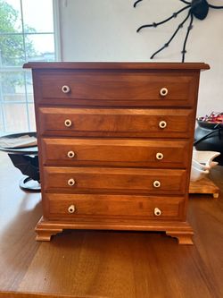 Mini dresser vintage