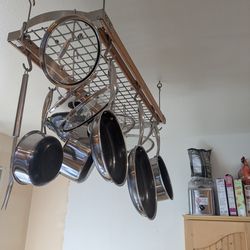 Hanging pot rack