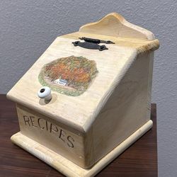 Cottage core/farmhouse, custom Bill and painted recipe box