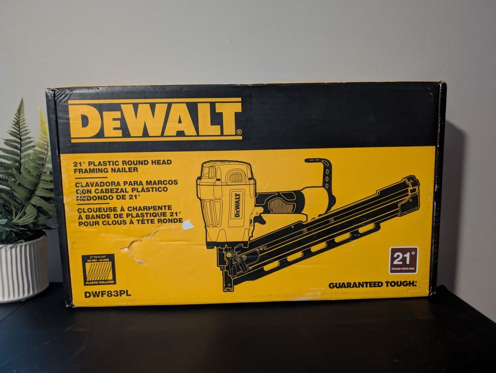 Dewalt 21 GA Framing Nailer