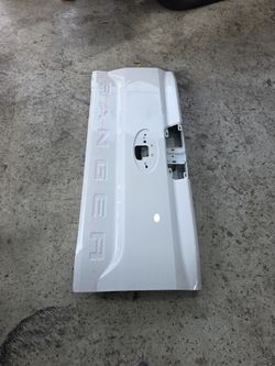 2025 FORD RANGER TAILGATE