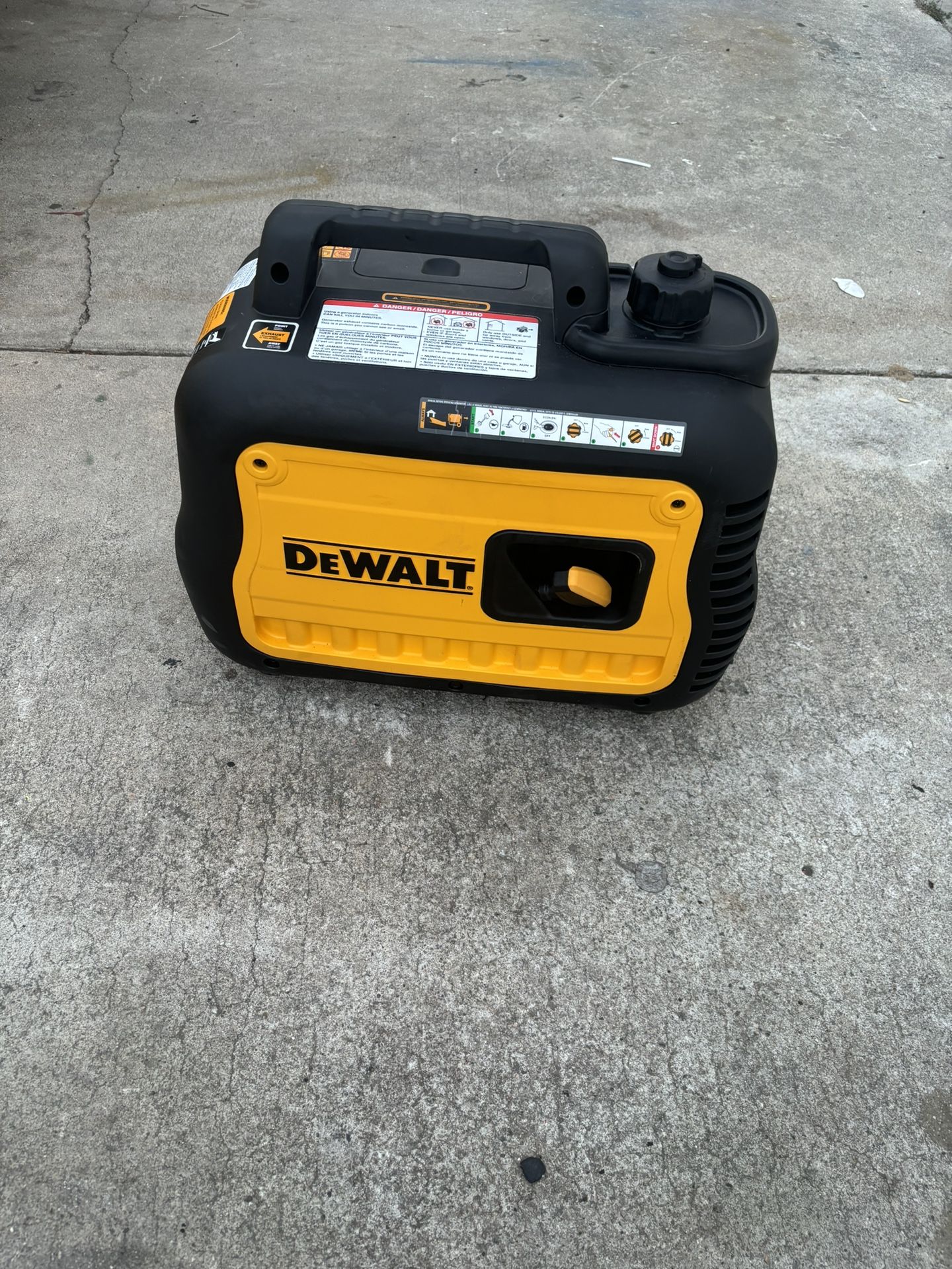 Generador Inverter Dewalt 2200 Watts