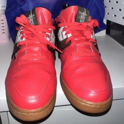 Reebok Size 9 Men’s 