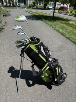 2013 Cobra Amp Cell  Women’s Right Handed Golf Set with bag