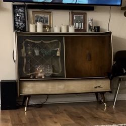 Vintage Record Player/liquor Cabinet 