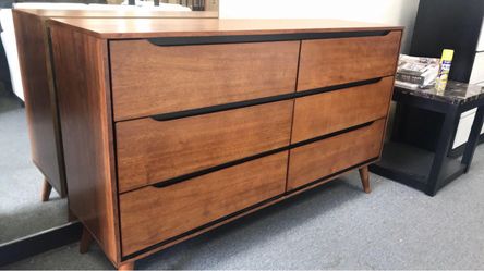 Oak Mid-Century 6-Drawer Dresser - New