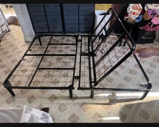 Black Metal Electric Platform Bed Frame