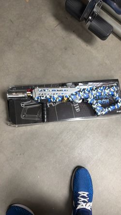 Blue camo torch, campfire, weeds, miscellaneous