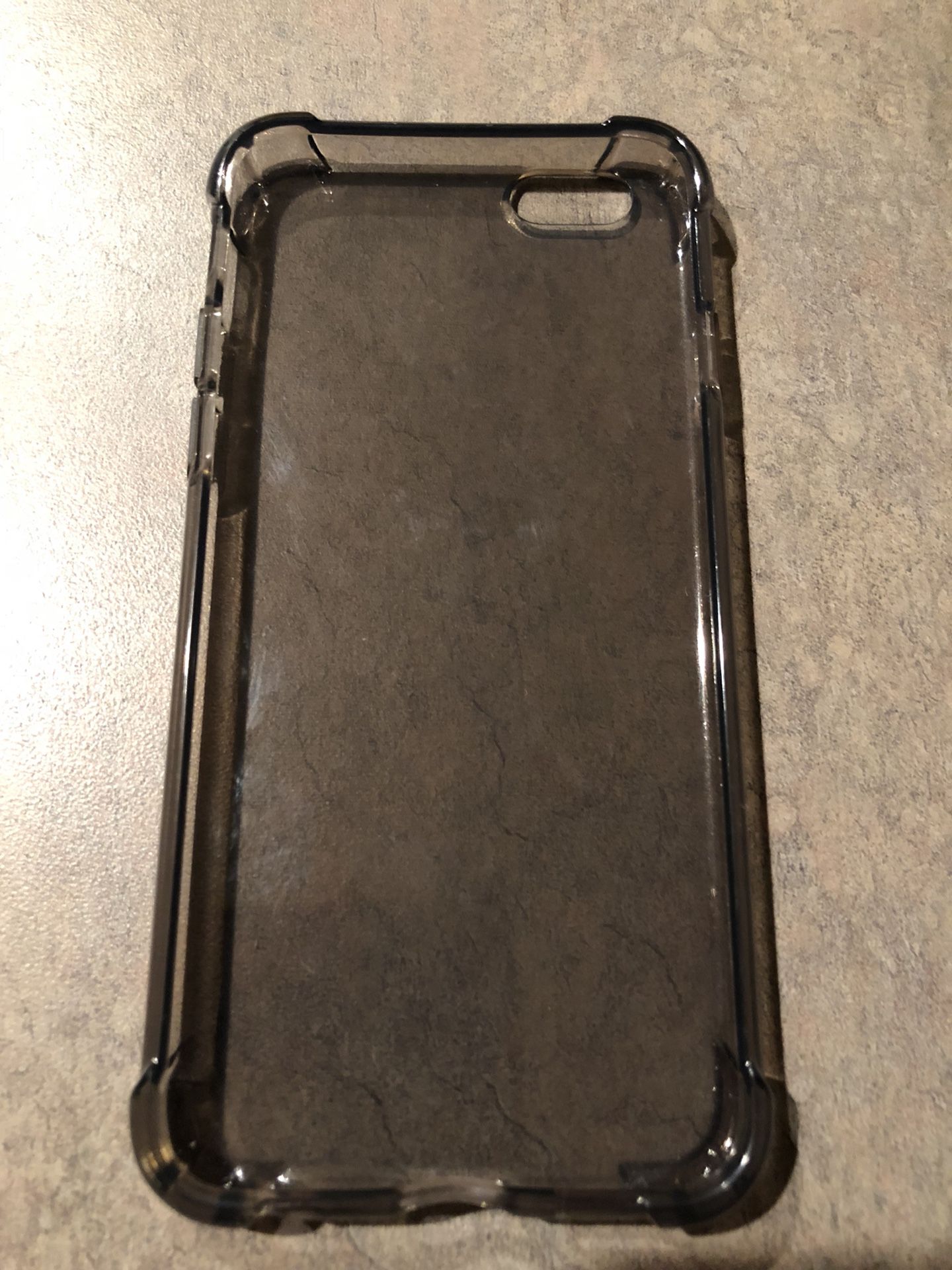 IPhone 6/6s Case (*BASICALLY NEW - USED ONE TIME*)