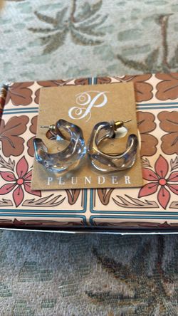 Plunder Crystal hoops