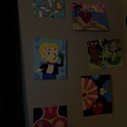 Paintings / Decorations 