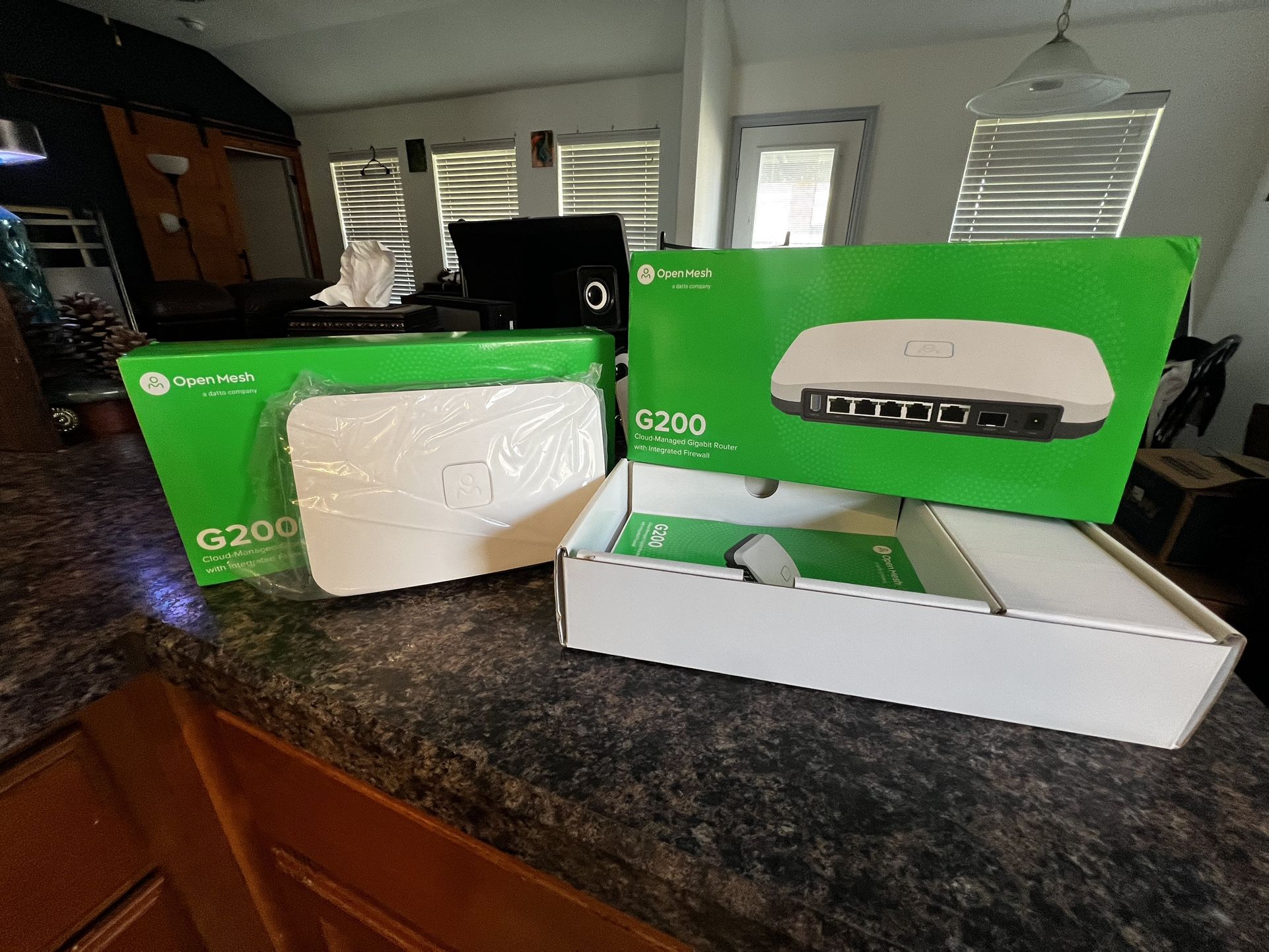 2 Datto Open Mesh G200 Routers - NIB