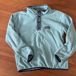Kids Size 6-7 Patagonia Snap T