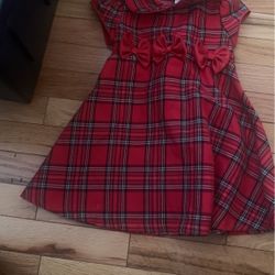 Dress  size 2 t 