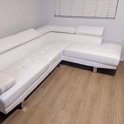 New White Sectional Couch / Free Delivery / $50 Down Payment 