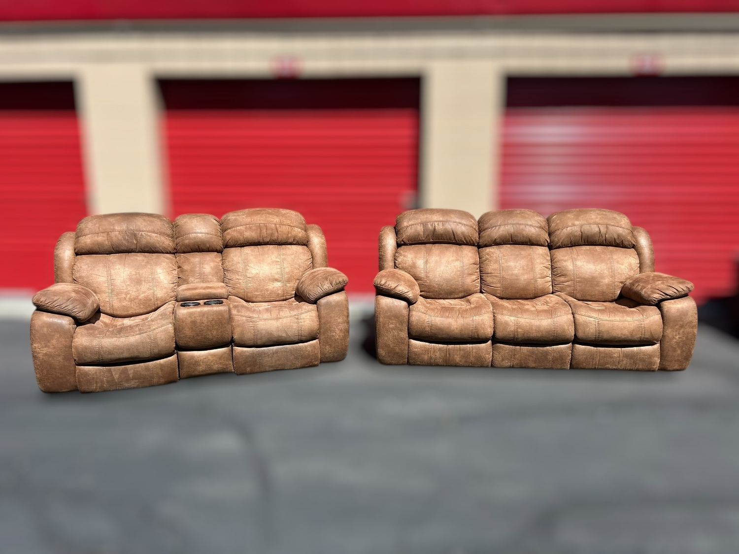 Free Delivery- Flexsteel brown recliner couch/sofa and loveseat set