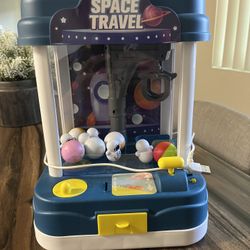 Space Travel Claw Machine 